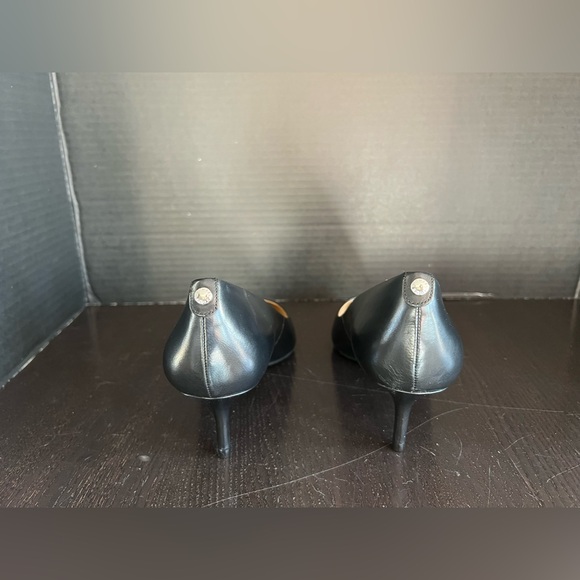 Michael Kors Flex Kitten Pump Admiral sz. 9 New. - Picture 3 of 6